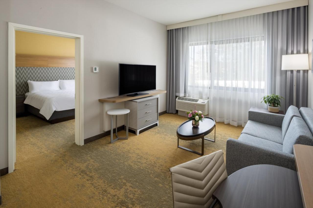 Holiday Inn - Long Island - Islip Arpt East By Ihg Holtsville Εξωτερικό φωτογραφία