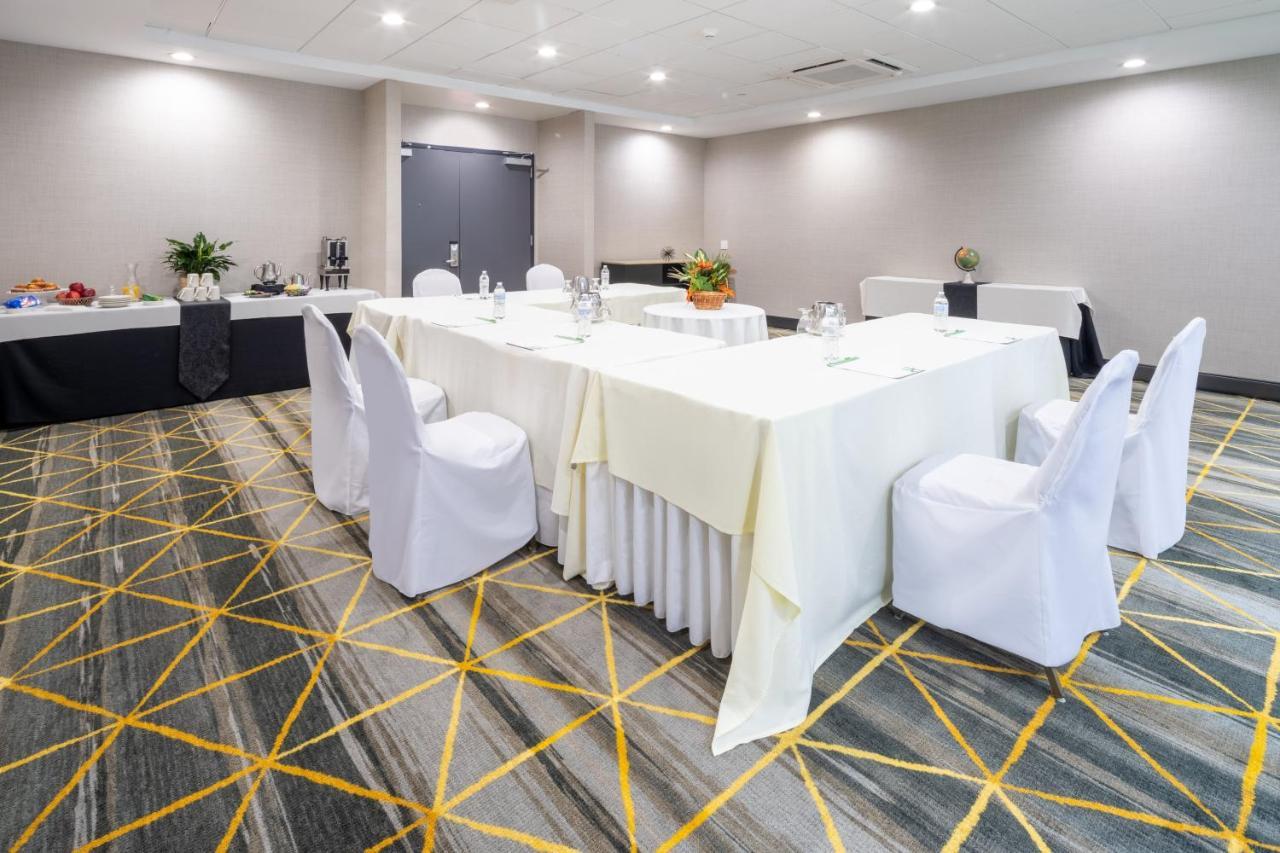 Holiday Inn - Long Island - Islip Arpt East By Ihg Holtsville Εξωτερικό φωτογραφία